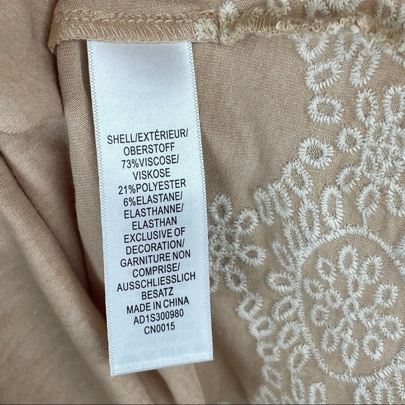 NWT Adrianna Papell Tie Neck Embroidered Top - Picture 5 of 5